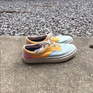 Multi/Bright Vans Era